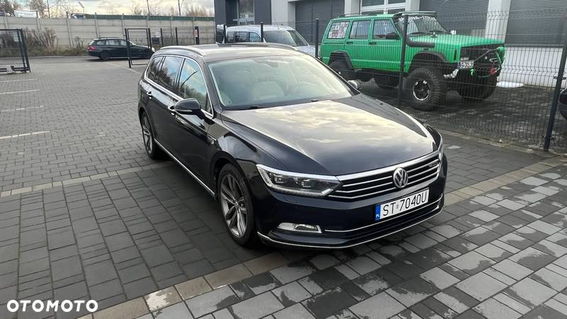 Volkswagen Passat 2.0 TDI Bi-Turbo BMT 4Mot Highline DSG - 3