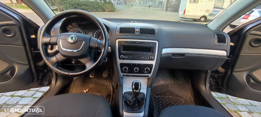 Skoda Octavia Break 1.6 TDi Ambition - 10