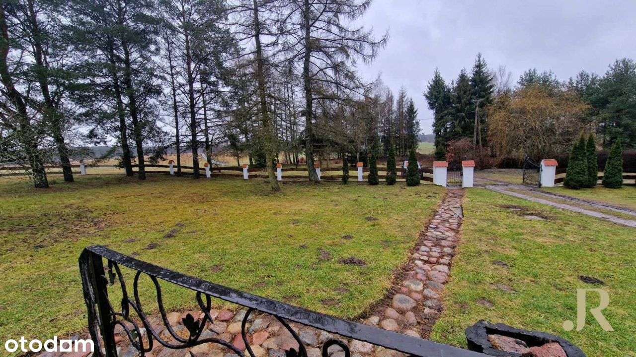 Rezydencja Mieszkalna Typu Dworskiego-5