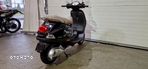 Piaggio Vespa - 25