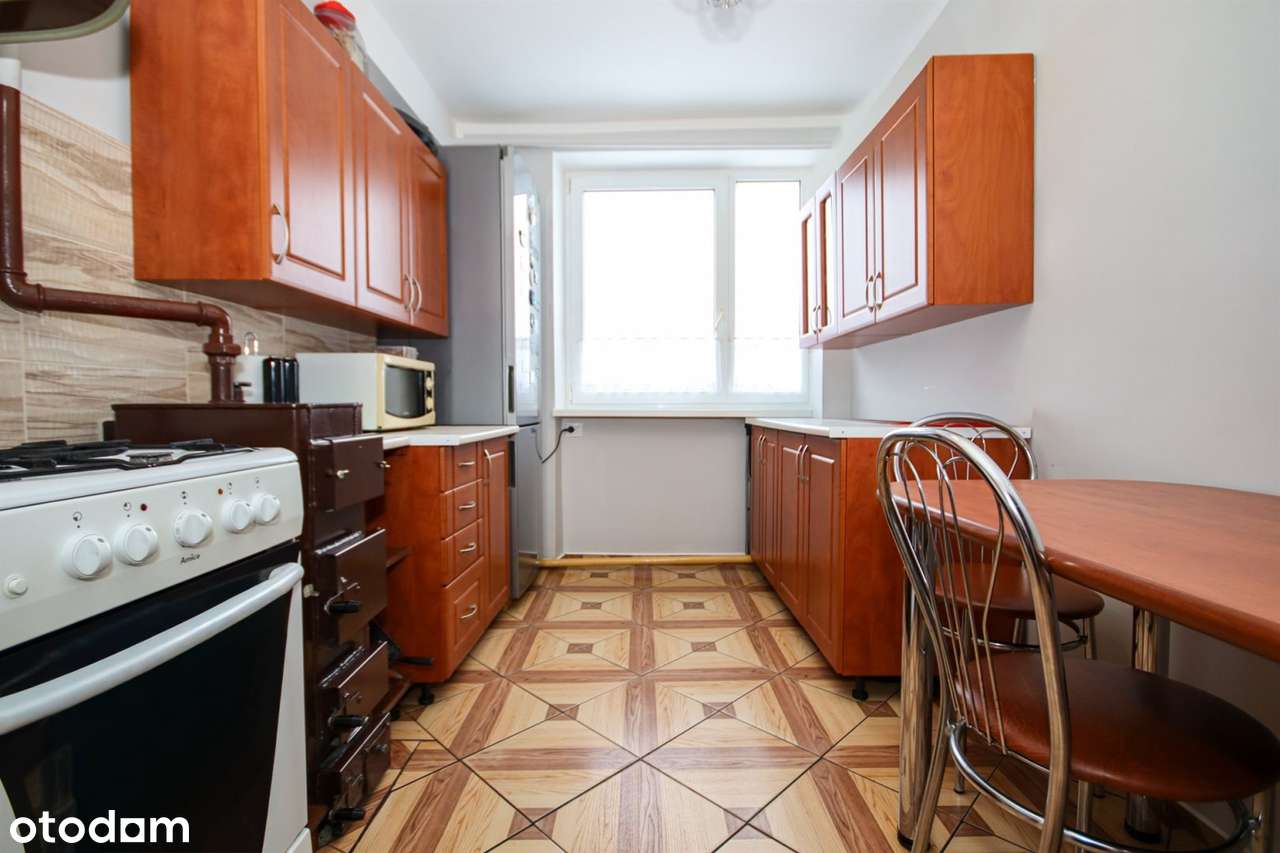 parter, dwa pokoje +kuchnia, garaż, ogródek, budynek gospodarczy-8