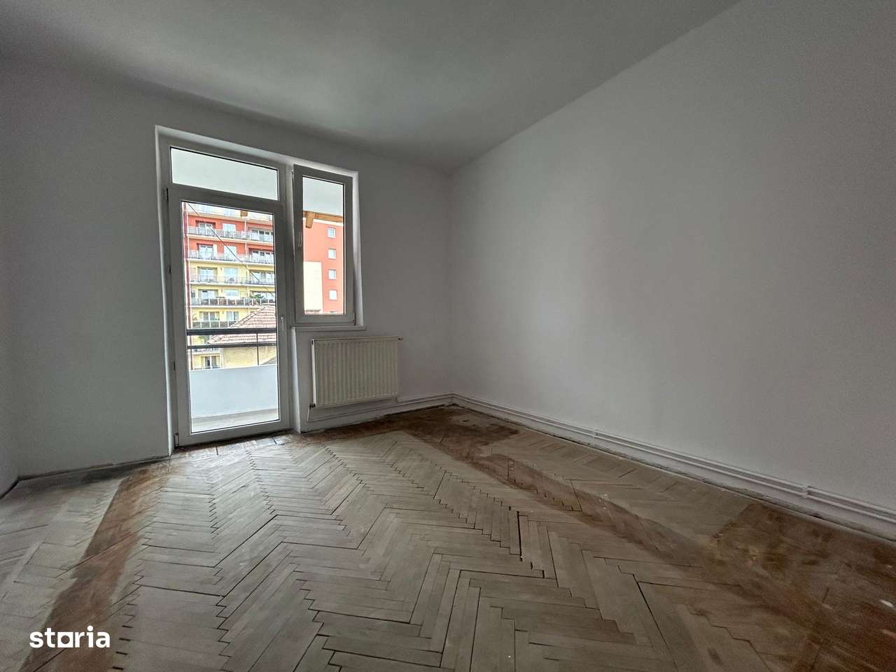 Brasovul Vechi - Apartament decomandat, 2 camere, spatios, insorit! - Imagine principală: 5/9