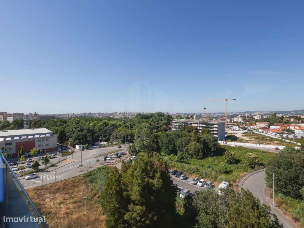 Apartamento T2 com Terraço - Último Piso - Parque da Lavandeira-4