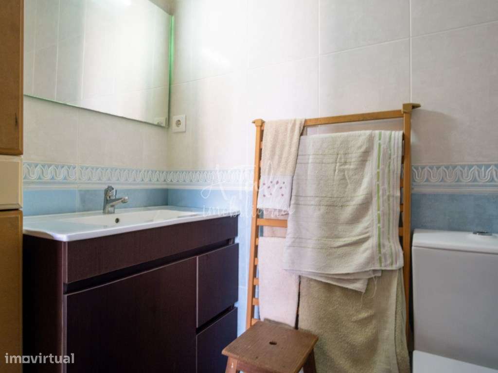 Apartamento T2 duplex, em urbanização central da cidade do Cartaxo-25