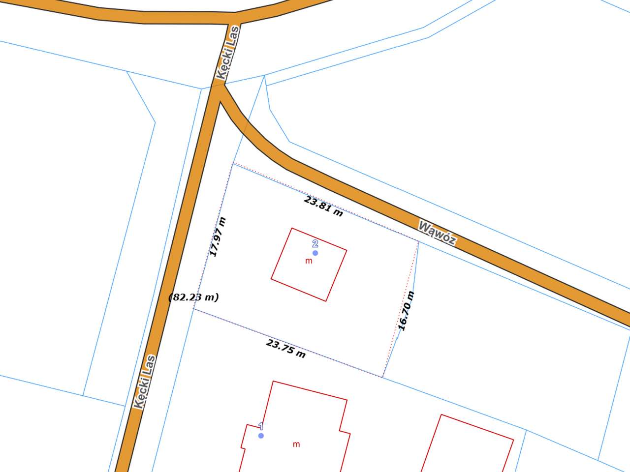 Wyjątkowa nieruchomość. Drewniany domek z działką.-14