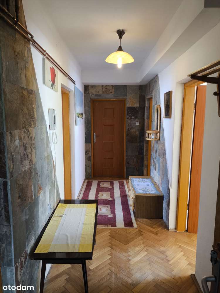 Wygodny dom do zamieszkania-11