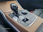 BMW Seria 3 320d xDrive Advantage - 13