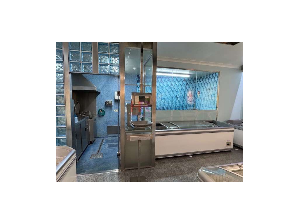 Arrenda-se Peixaria completamente equipada. - Grande imagem: 5/25