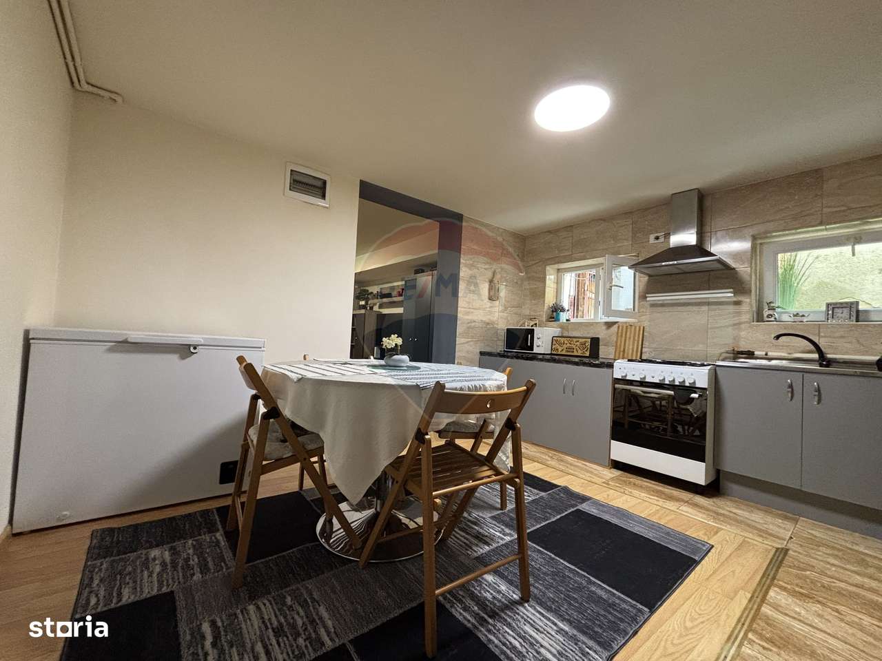 Zona Cișmigiu-Știrbei Vodă: 3 camere 72mp, Curte, Potențial Mansardare-7
