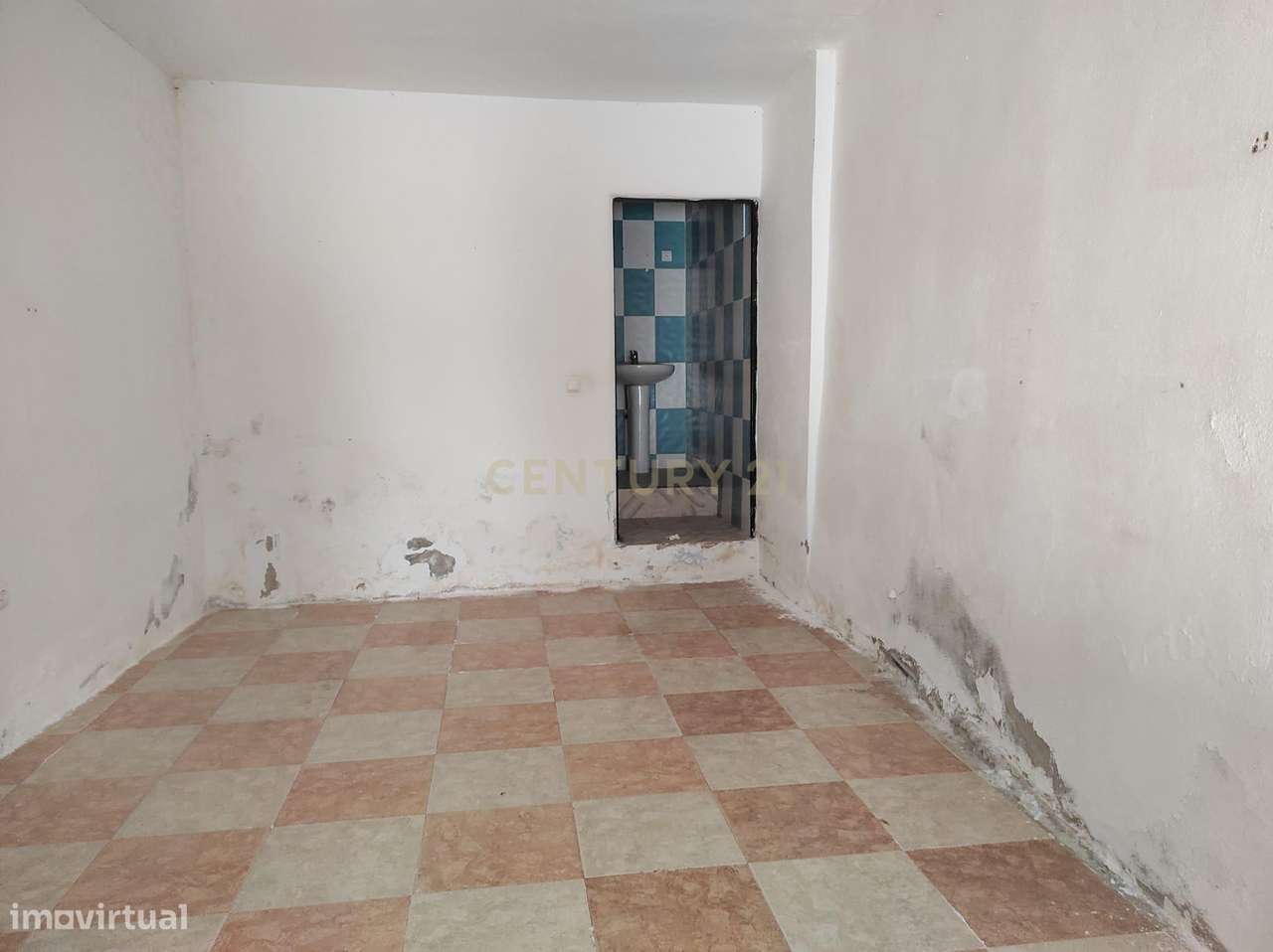 Prédio T2 em Campo Maior para recuperação - Grande imagem: 5/10