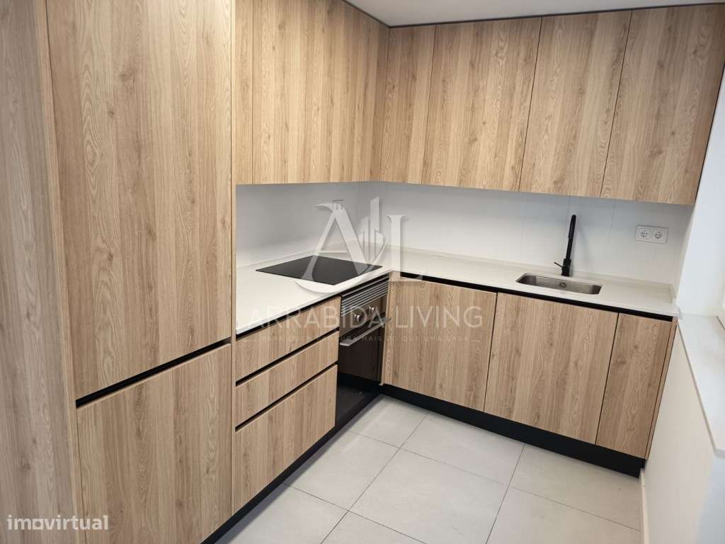 T2+1 - Tebaida - C/ Quintal - Setúbal-1