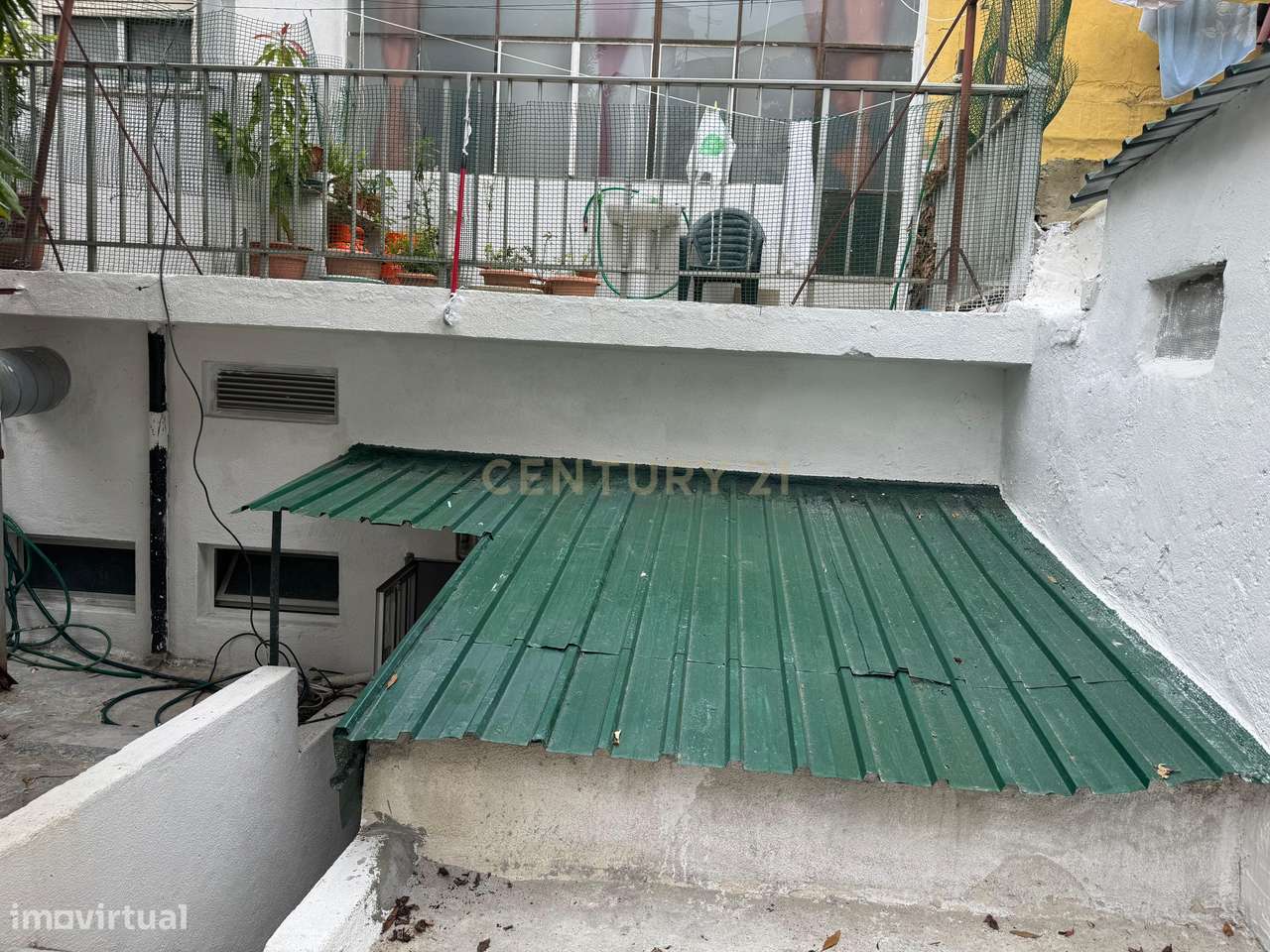 Prédio na Rua da Beneficência – Potencial de Expansão + Logradouro!-13