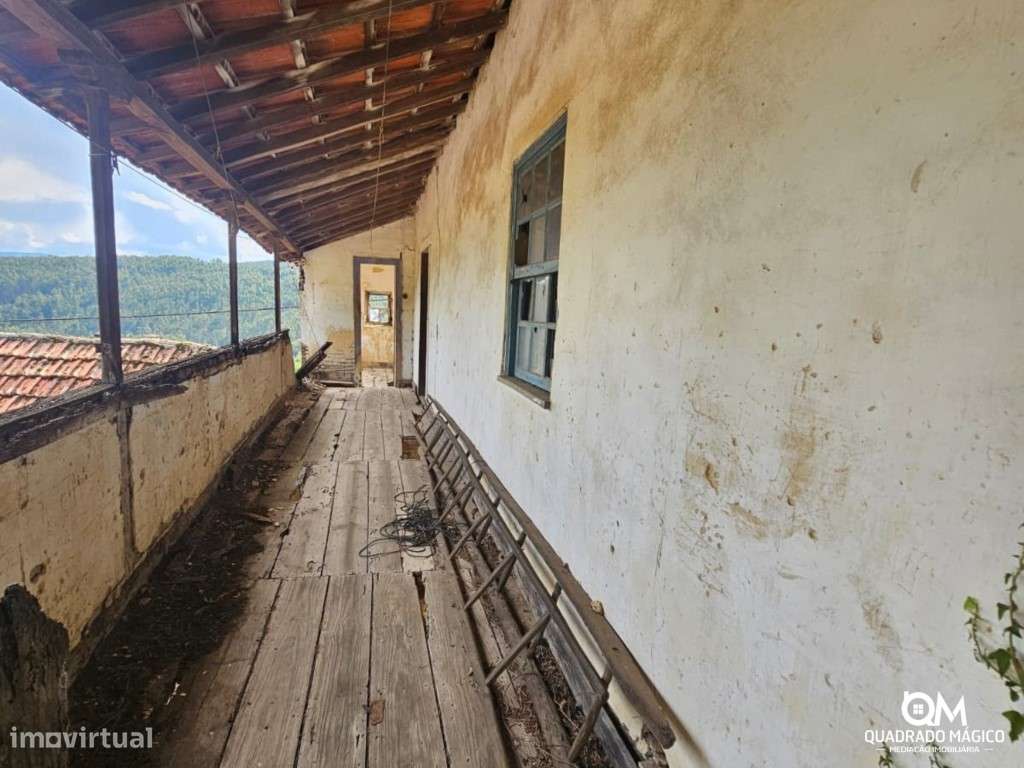 Uma casa por reinventar, 1.827 m² para sonhar, descubra este imóvel!-20