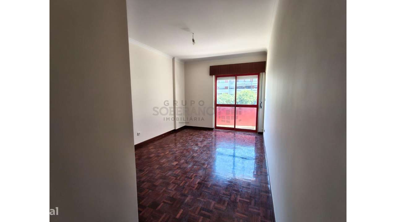 Apartamento T2 em Algueirão-14
