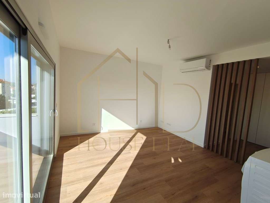 MODERNO Apartamento Duplex T3. Quinta do Conde-7