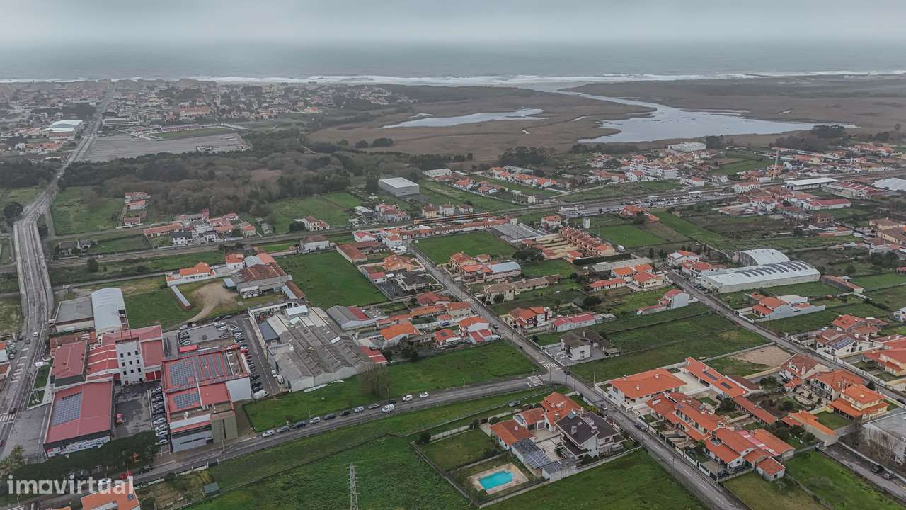 Moradia T3+1 Renovada com Vista Mar | Esmoriz-37