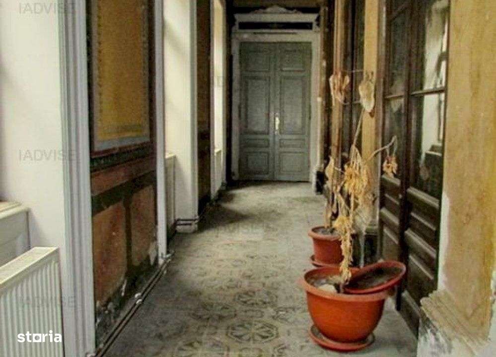 Apartament generos Centrul Istoric - Imagine principală: 5/20