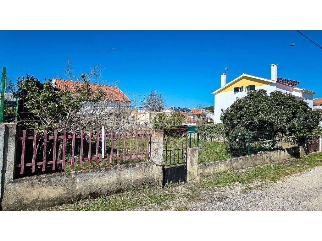 Terreno para Construção a Poucos Minutos do Mar - Grande imagem: 3/15