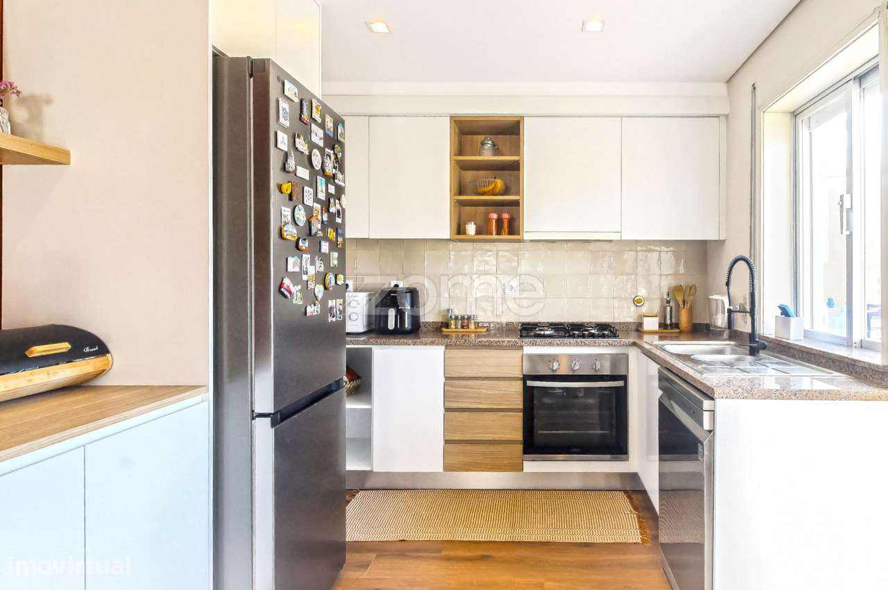 Apartamento T3 Totalmente Renovado E Mobilado No Centro Da Maia