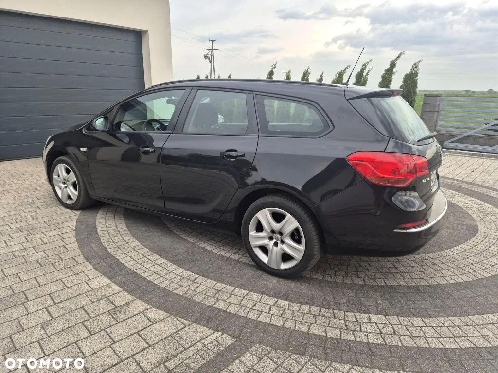 Opel Astra - 10