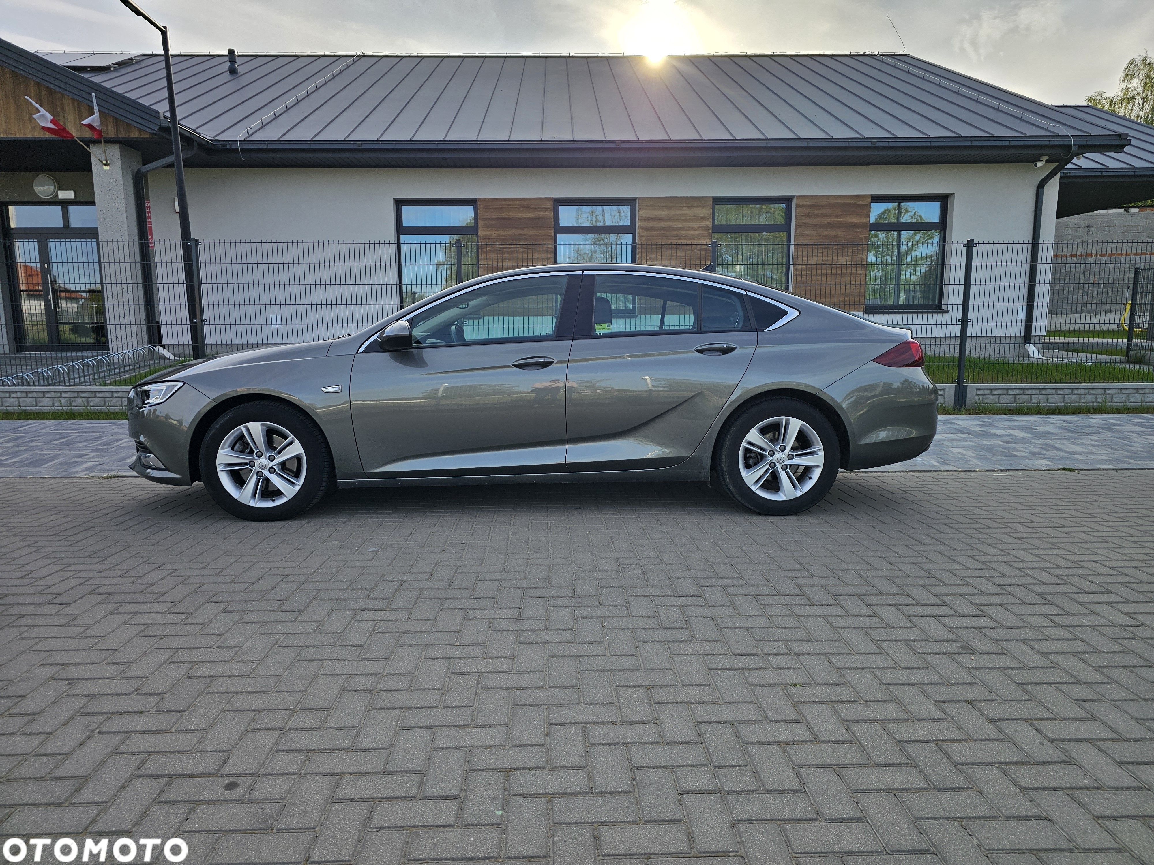 Opel Insignia 1.6 T Innovation S&S - 2