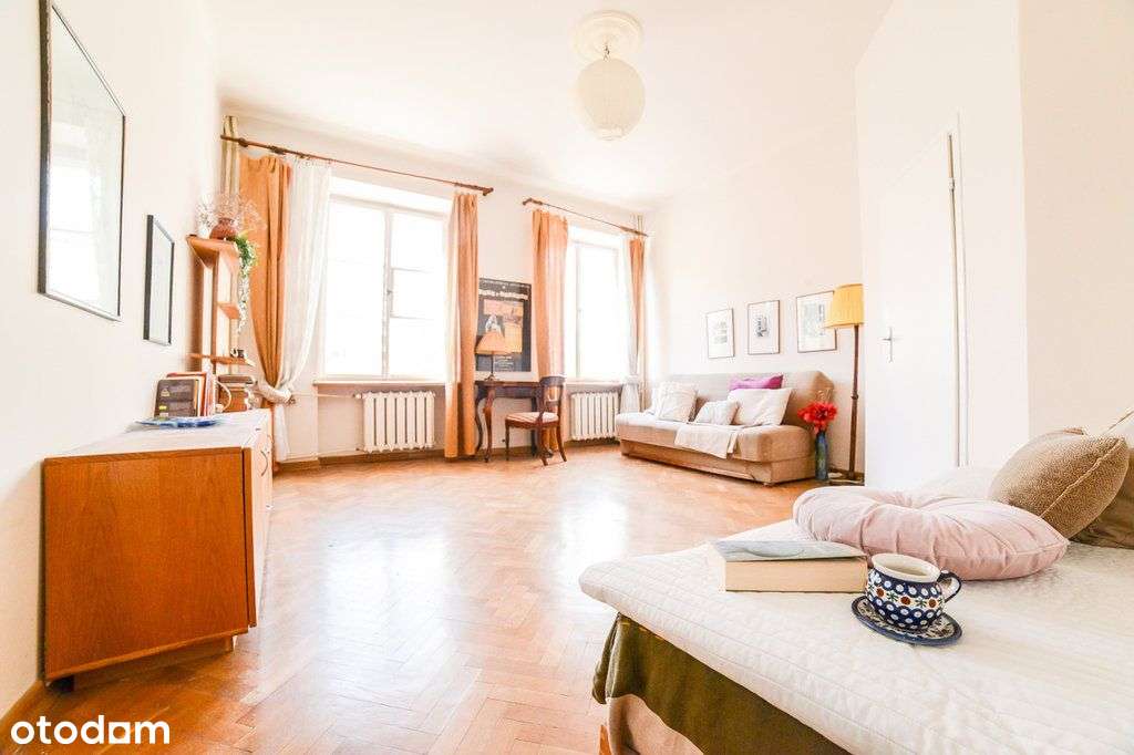 Spacerem na Zamek, kawę i do teatru – 59 m²-3