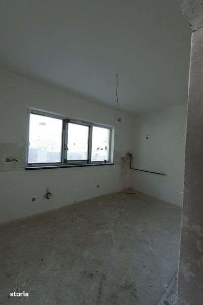 Vand duplex exceptional o priveliste de vis recordat la toate utilitat - Imagine principală: 4/8