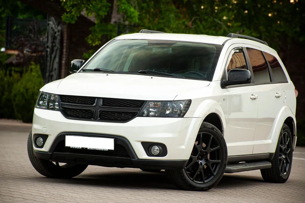 Fiat Freemont 2.0 Multijet 16V DPF Automatik Allrad Black Code 2014
