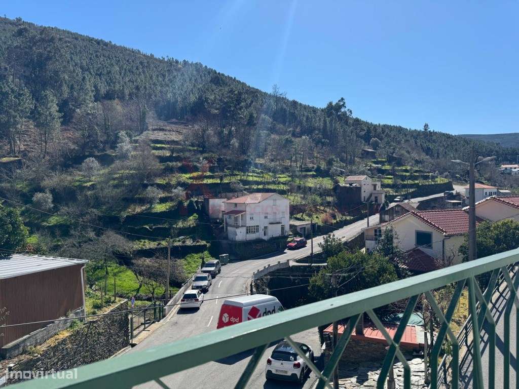 Moradia com Negócio Incluído na Serra da Estrela - Oportunidade Úni...-14