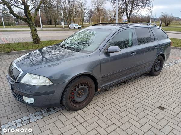 Skoda Octavia 2.0 TDI Elegance DSG - 1