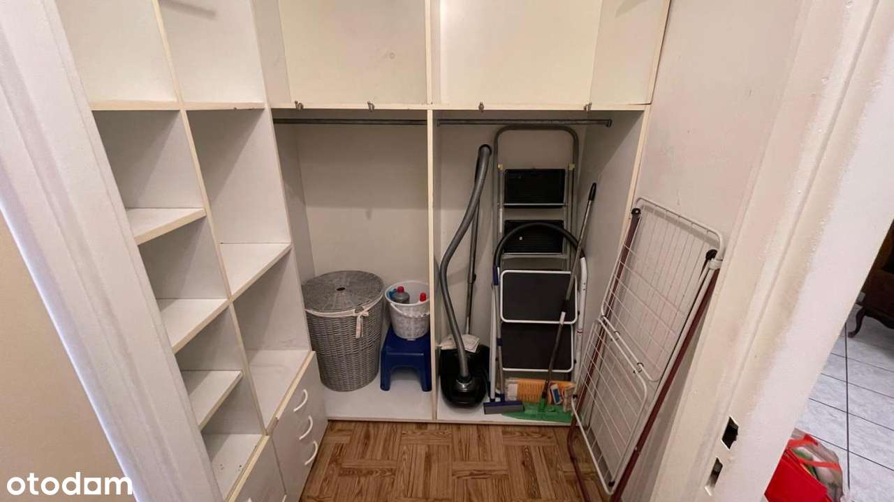 Sprzedam 4 pokojowe mieszkanie, 1 piętro, taras, garaż -os. Zatorze-12