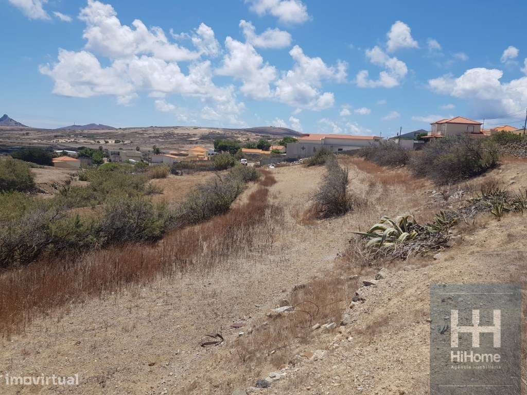 Terreno com 3.560 m2 na Camacha na Ilha de Porto Santo - Grande imagem: 5/14