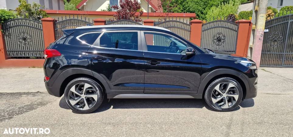 Hyundai Tucson blue 1.7 CRDi 2WD Passion Plus - 10