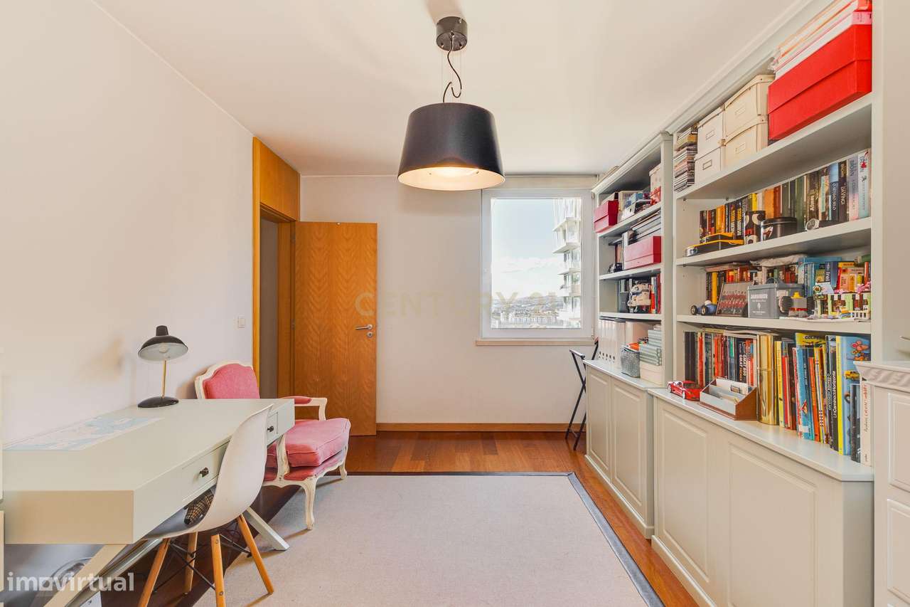 Apartamento T3 no Edifício Dolce Vita-25