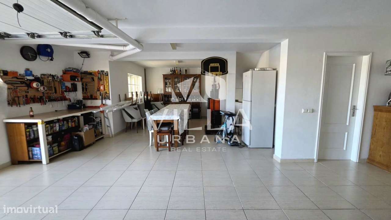 Moradia Isolada T4 com Cave, Sub-cave e Jardim | Charneca da Caparica-58