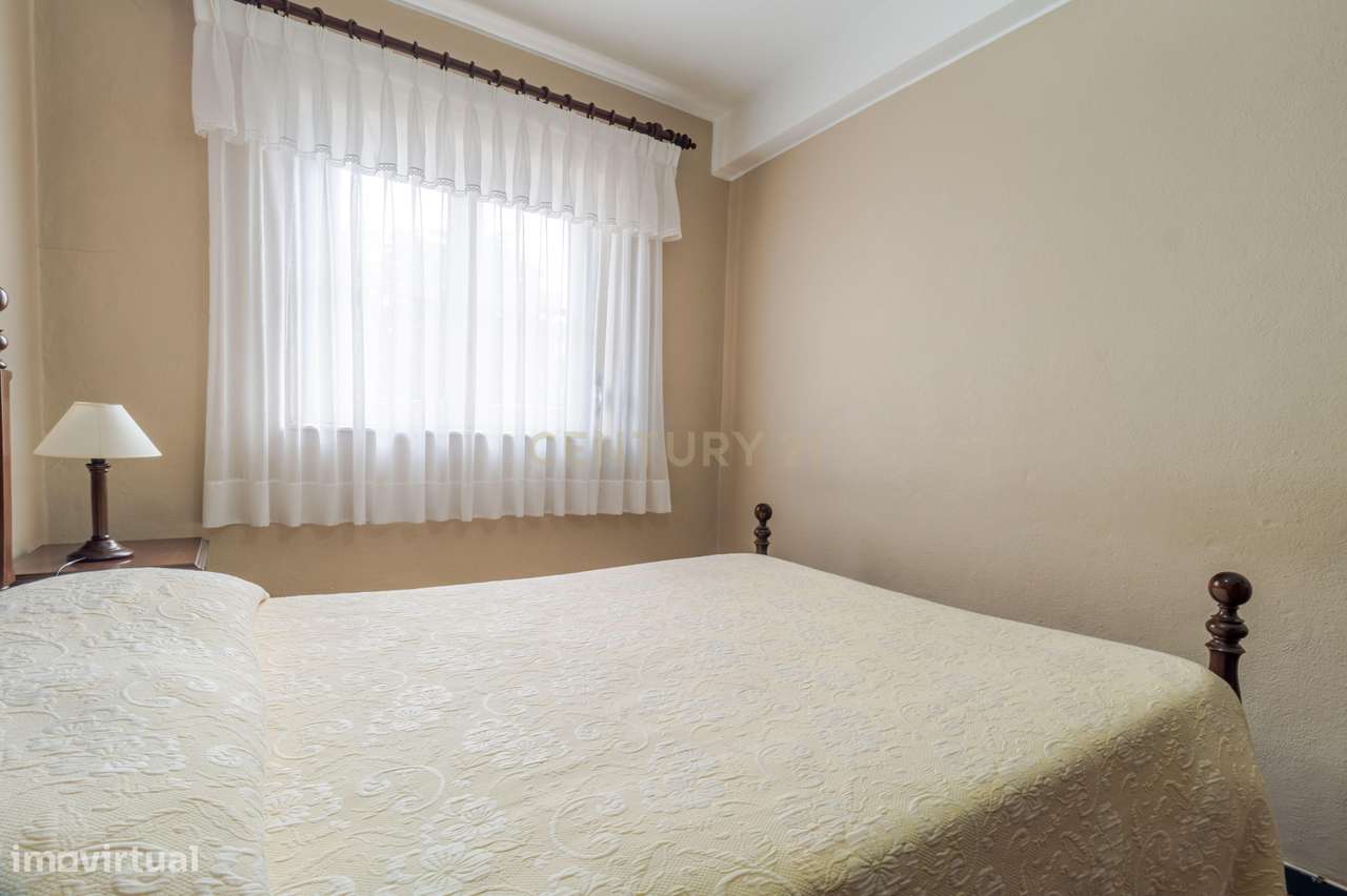 Apartamento T3 em Setúbal  e Boa Exposição Solar-24