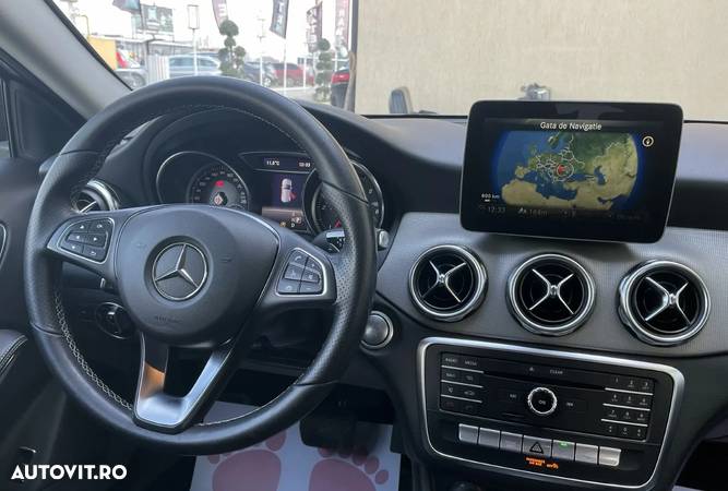 Mercedes-Benz GLA 200 d Aut. - 17