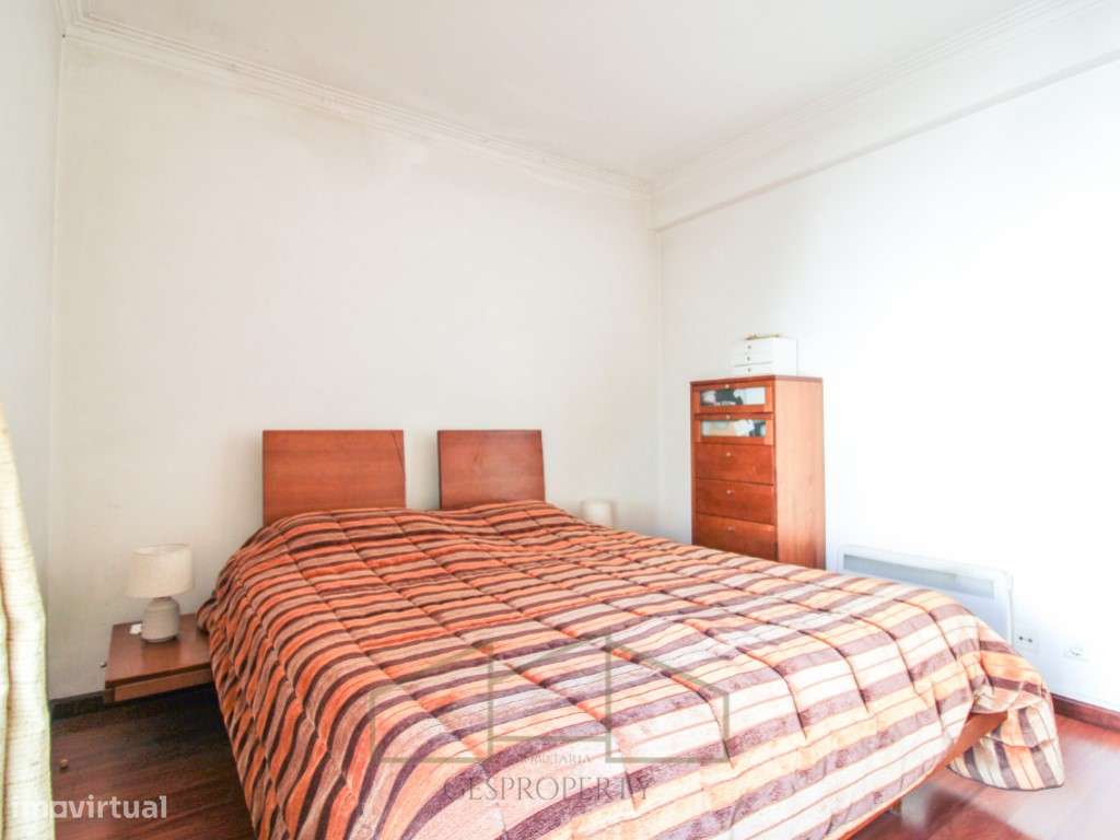 Moradia T3 nos Foros da Amora-25