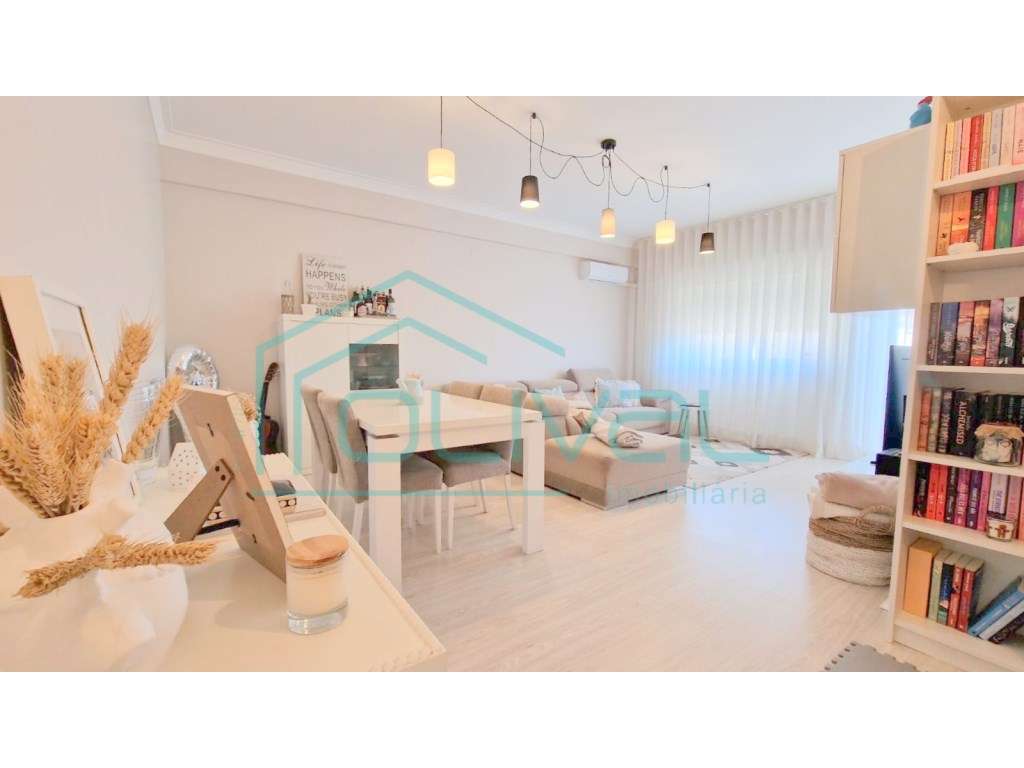 Apartamento T3 centro de Samora Correia-5