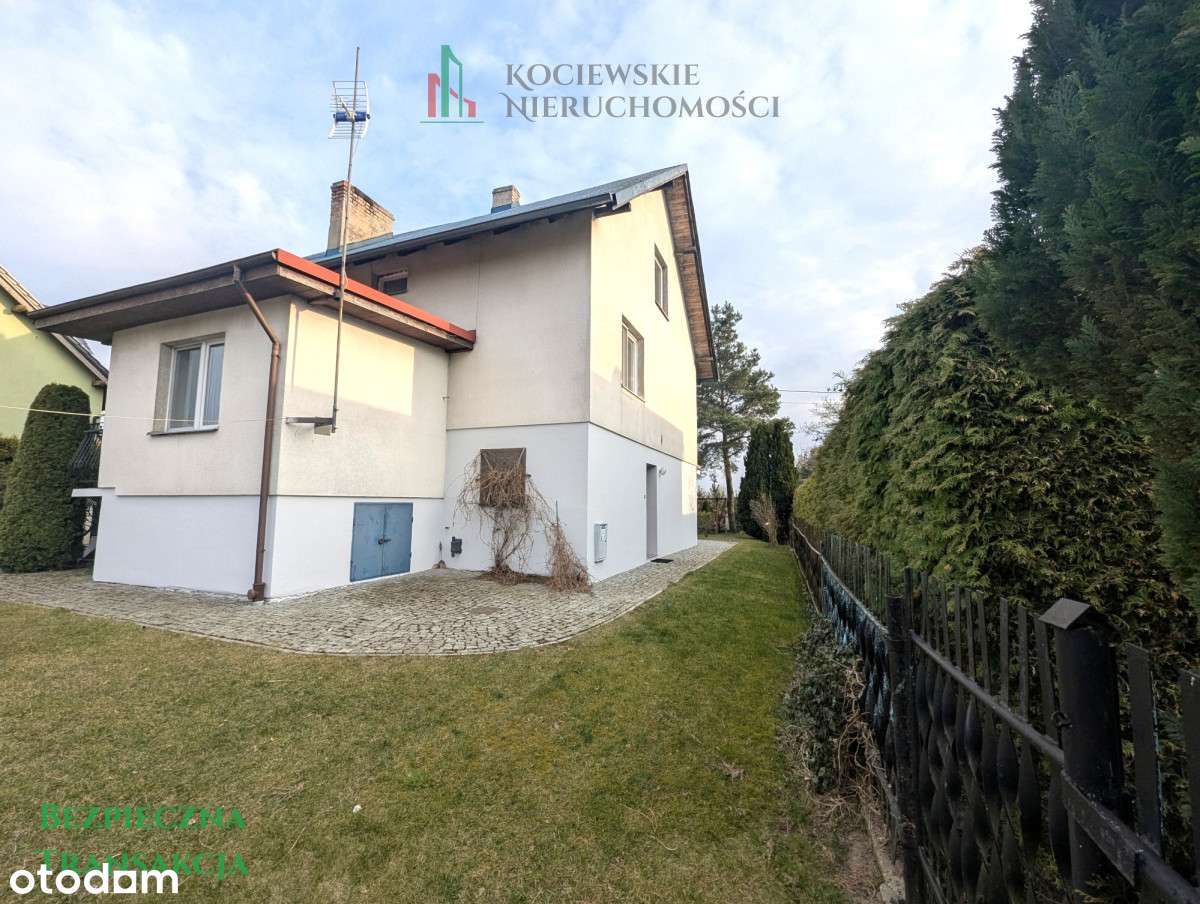 Dom z potencjałem dla rodziny lub inwestora.-6