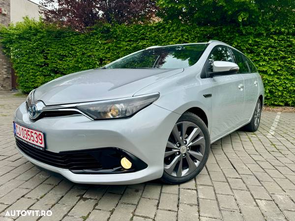 Toyota Auris 1.8 VVT-i Hybrid Automatik Touring Sports Edition - 25