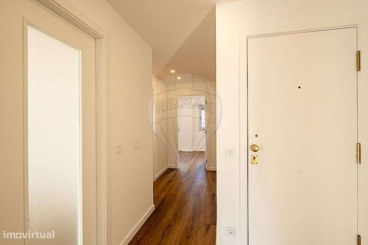 Apartamento T2 para venda - Grande imagem: 2/37