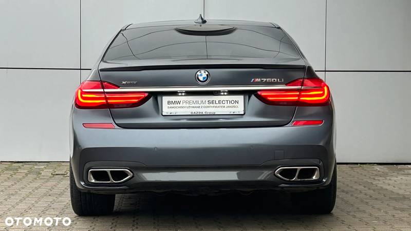 BMW Seria 7 M760Li xDrive - 11