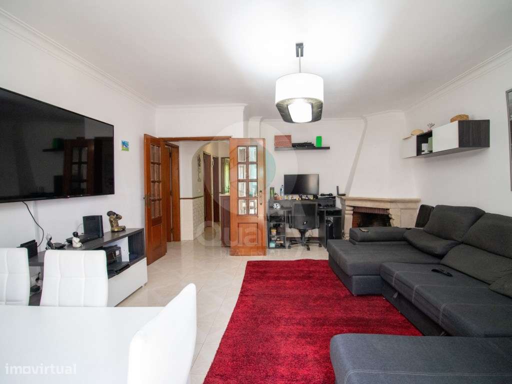 T2 | 86,26 m² | 2.º andar | Lareira | Excelente localização-21