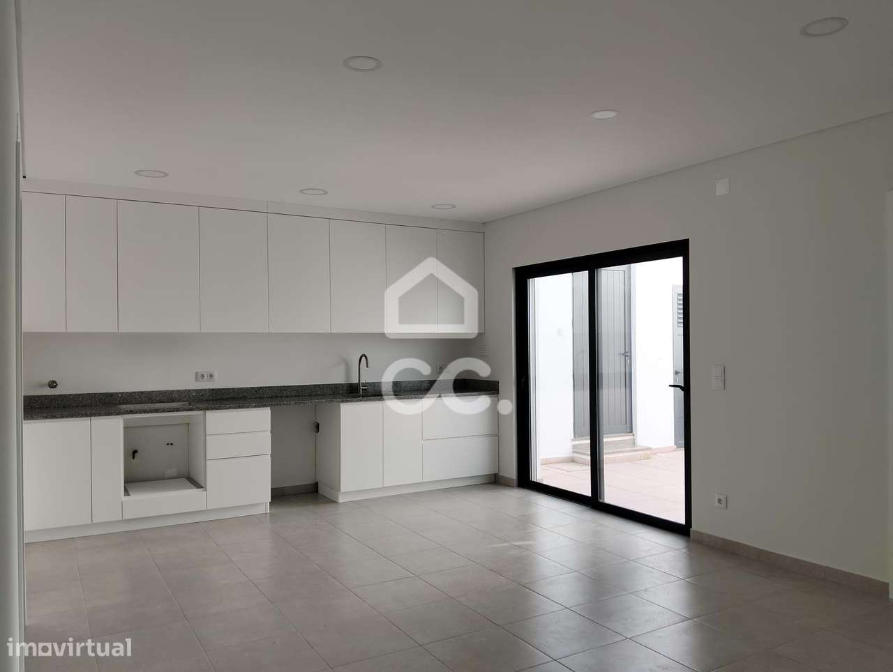 Moradia T2 nova para venda em Bombarral-9