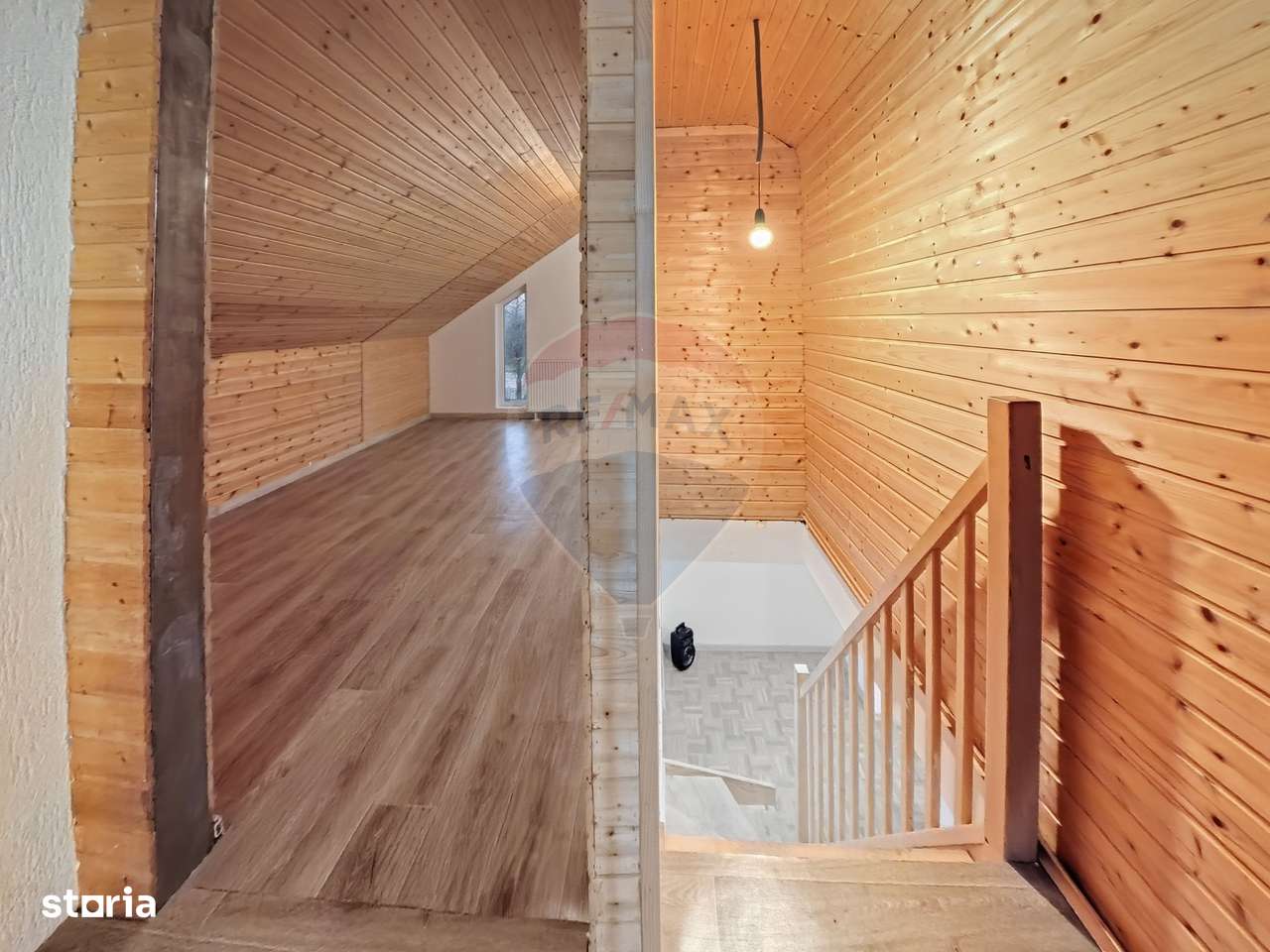 Casa cu teren de vanzare in Lespezi-14