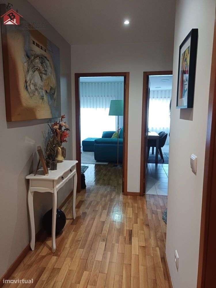 FABULOSO T2 NASCENTE/ POENTE ÁREA 148M2 VALADARES-5