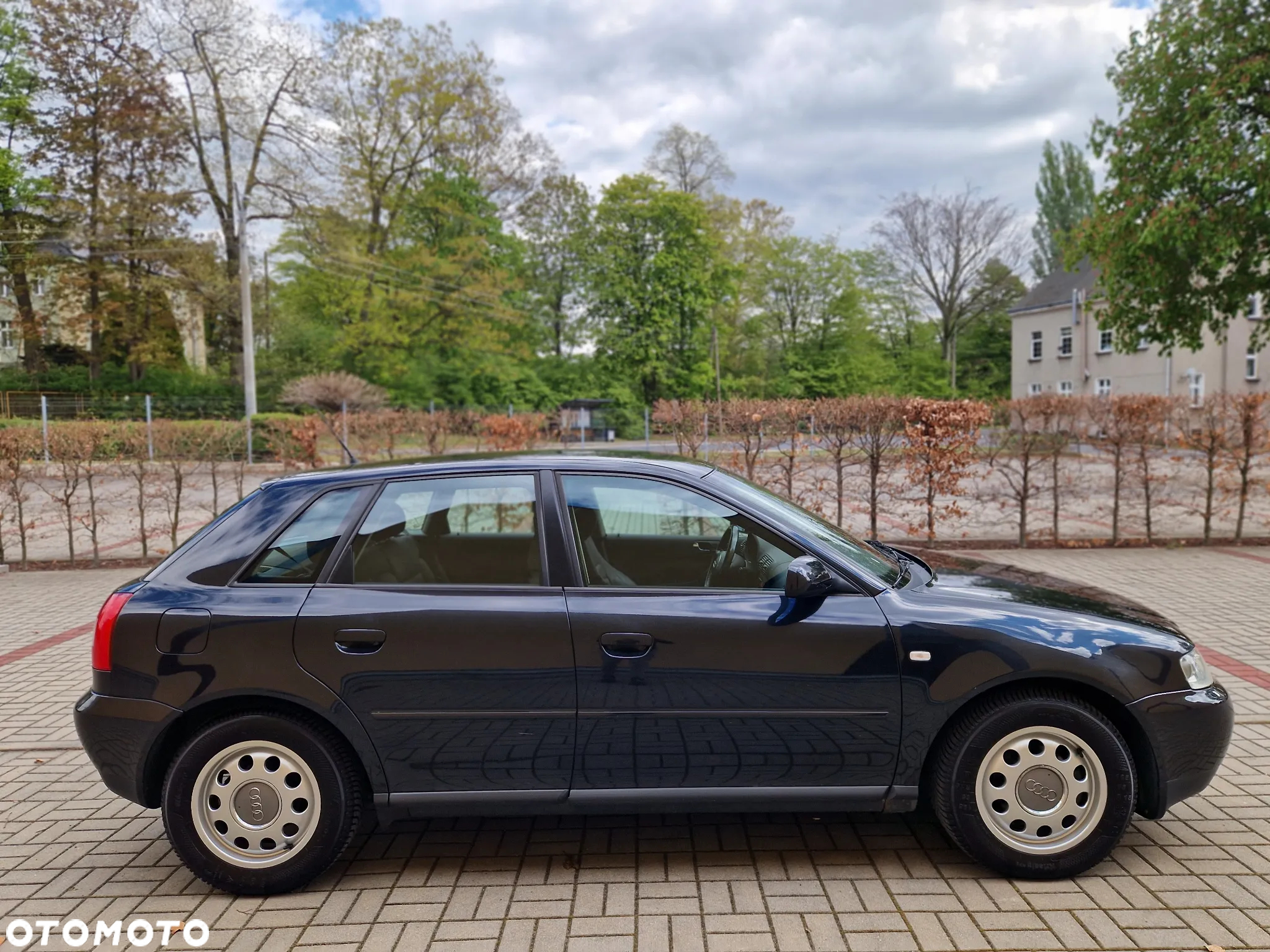 Audi A3 1.6 Attraction - 7