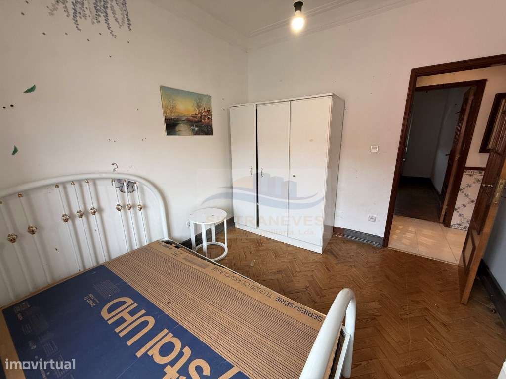 T2 com Sótão | Excelente Oportunidade de Investimento | Venda Nova ... - Grande imagem: 5/17