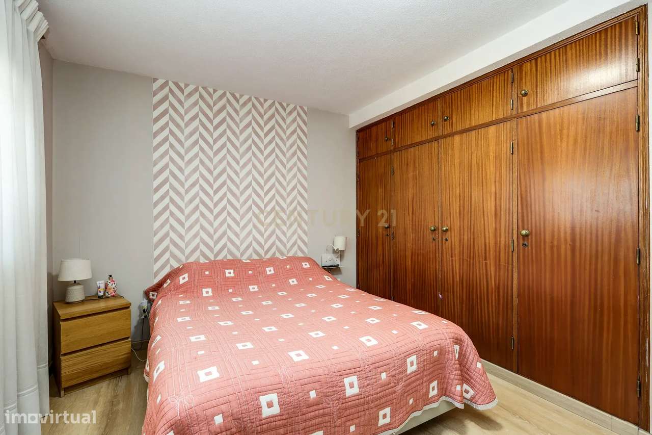 Excelente Moradia T3+1 em Vale de Milhaços, Seixal-26